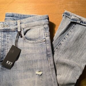 NWT Kut from the Cloth Elizabeth Slouchy Boyfriend Crop Size 2/26